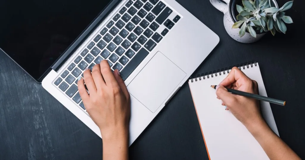 Jasa Penulis Artikel Online Profesional dan Terlengkap, Mulai 15rb! 2 jasa penulis artikel online